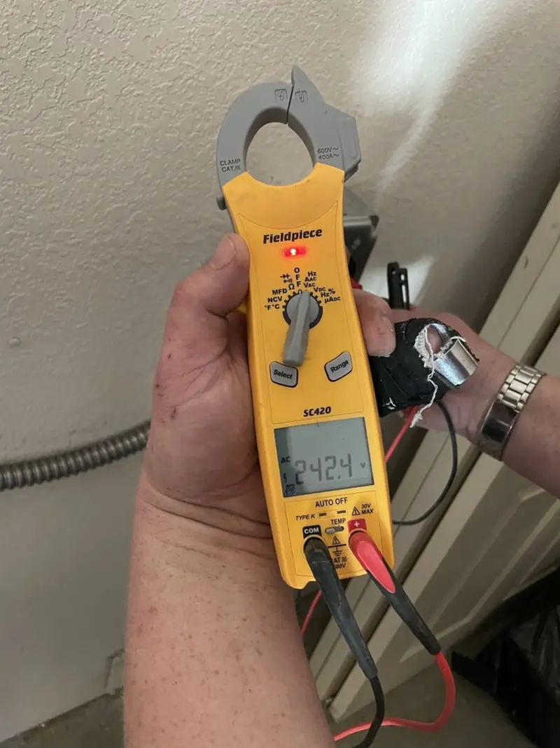 Voltage testing with clamp meter during Aluminum Wiring Replacement in Gainesville
